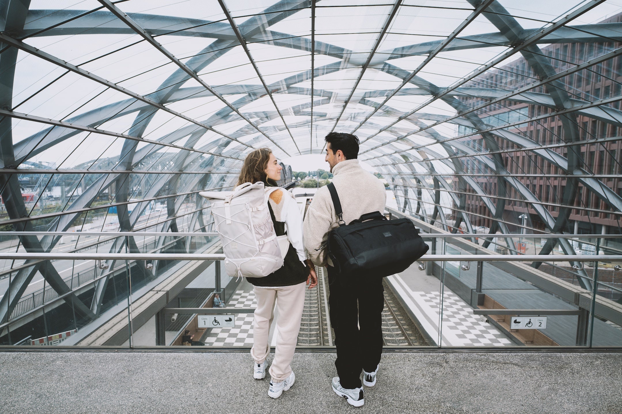 Rucksäcke & Taschen für Reisen und Trips.