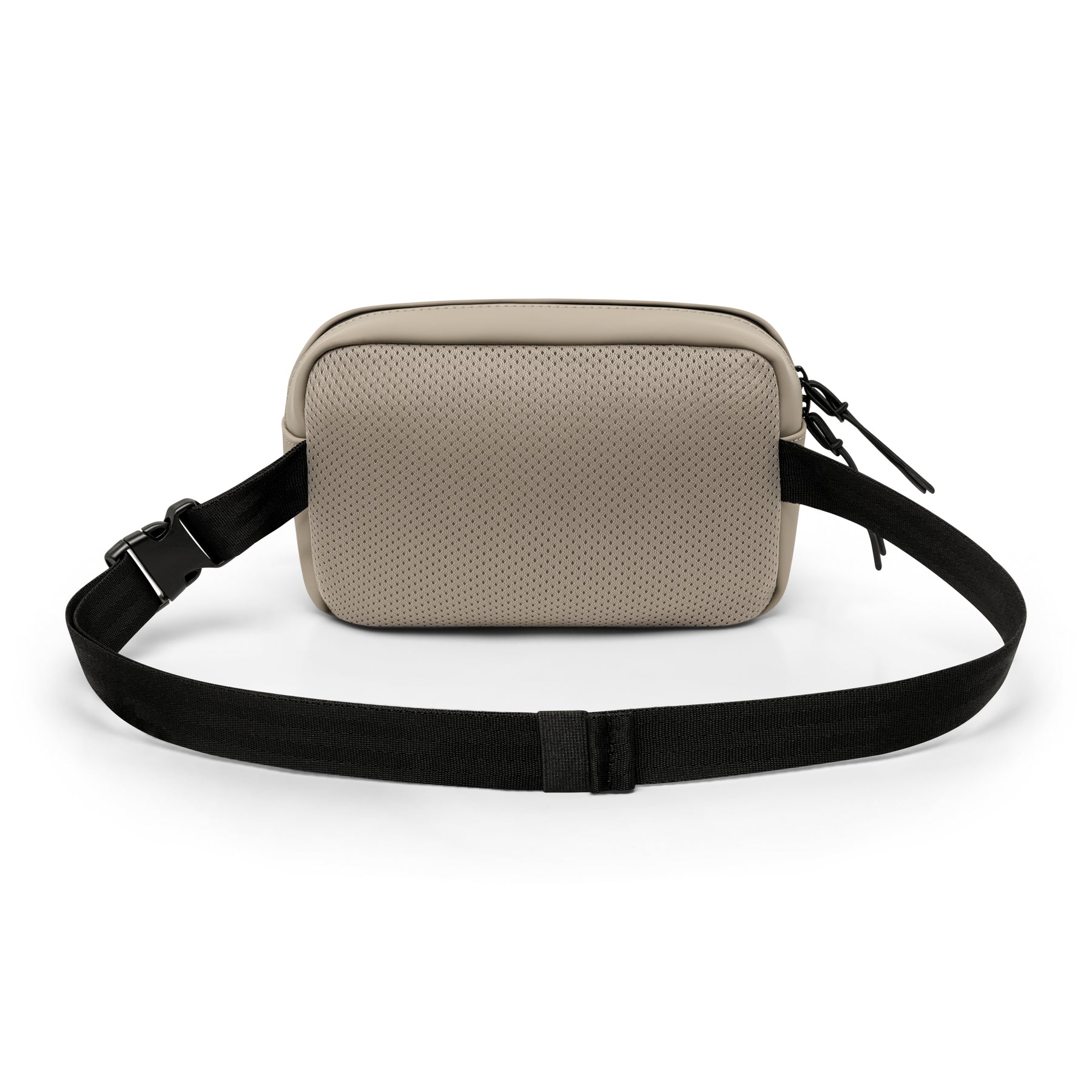 Beige Umhängetasche 'Wesley' mit schwarzem verstellbarem Gurt, leicht gepolstert und mit Reißverschluss