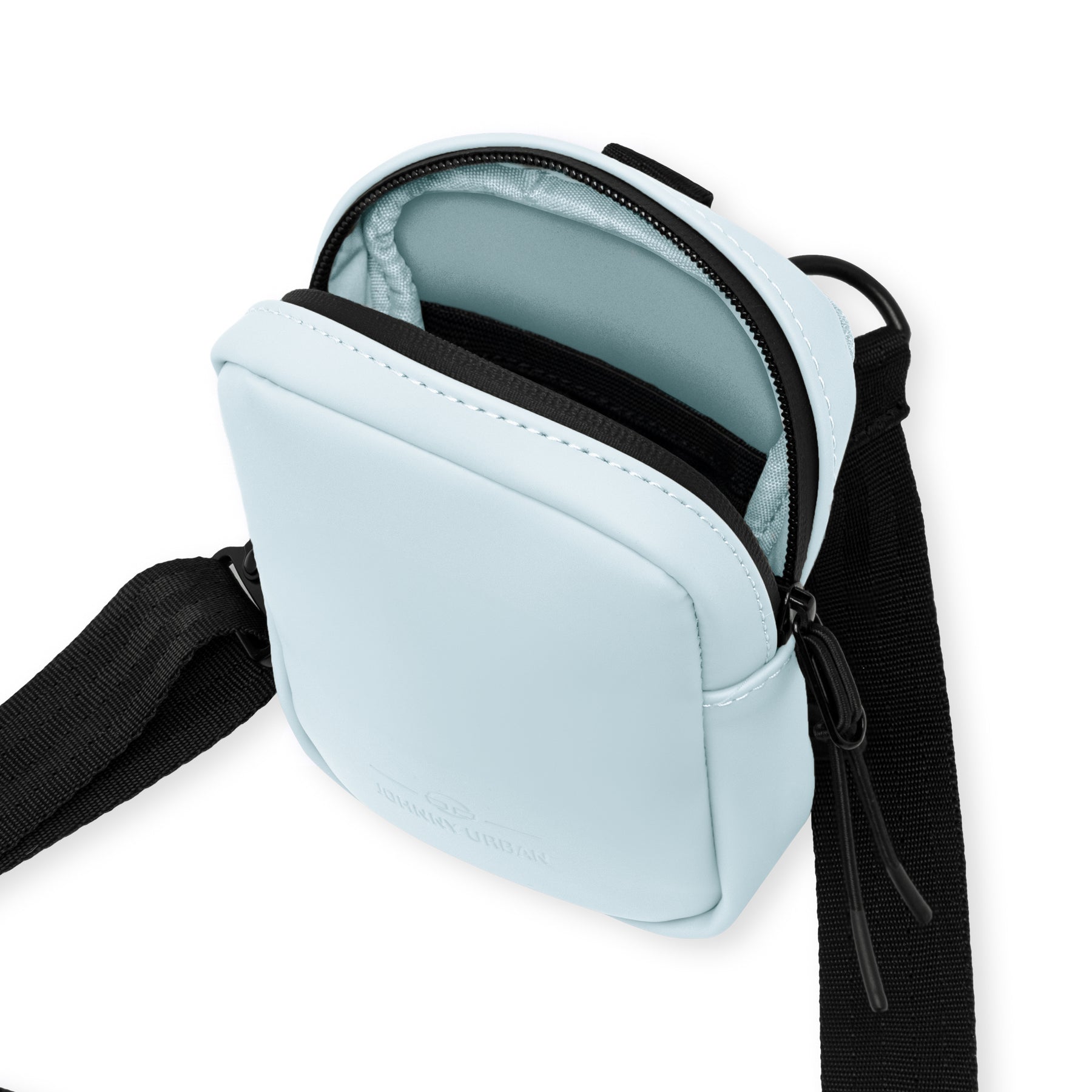 Vordertasche Toby von Johnny Urban in eisblau mit offenem Reißverschluss und schwarzem Gurt