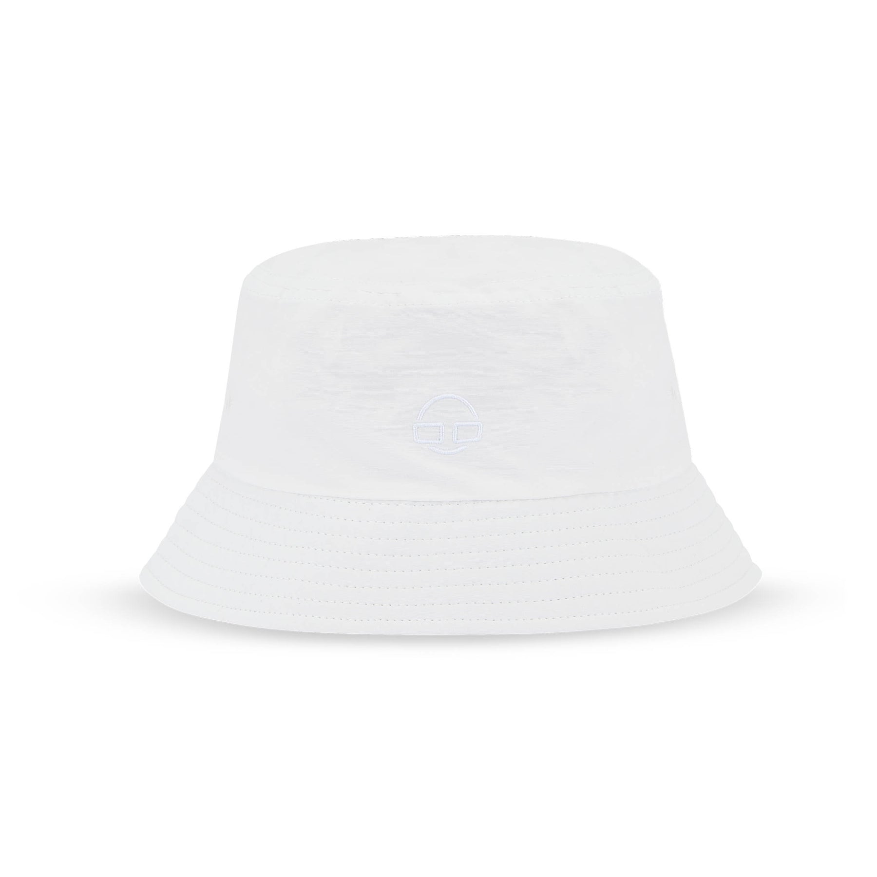 Weißer Bucket Hat 'Bob' von Johnny Urban mit dezenter Logoprägung vorne