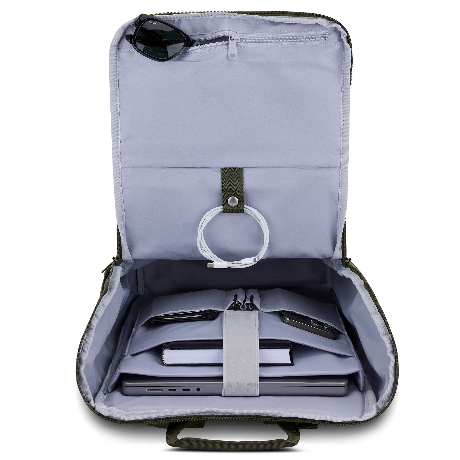 Geöffneter Business Rucksack 'Jasper' in Olive mit Laptop, Notizbuch, Brille, Handy und Ladekabel