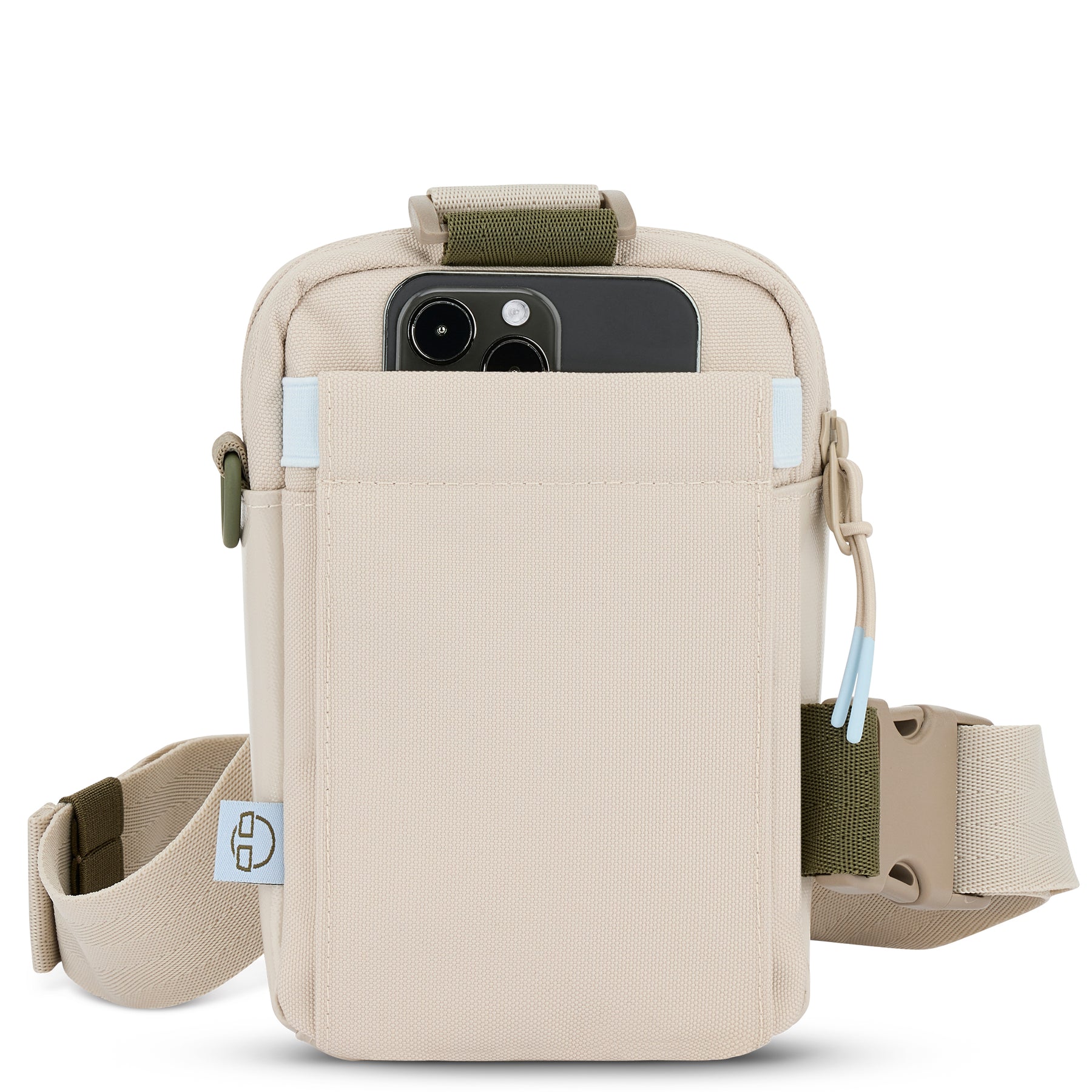 Beige Umhängetasche 'Lex' von Johnny Urban mit Smartphone in der Außentasche und verstellbarem Gurt