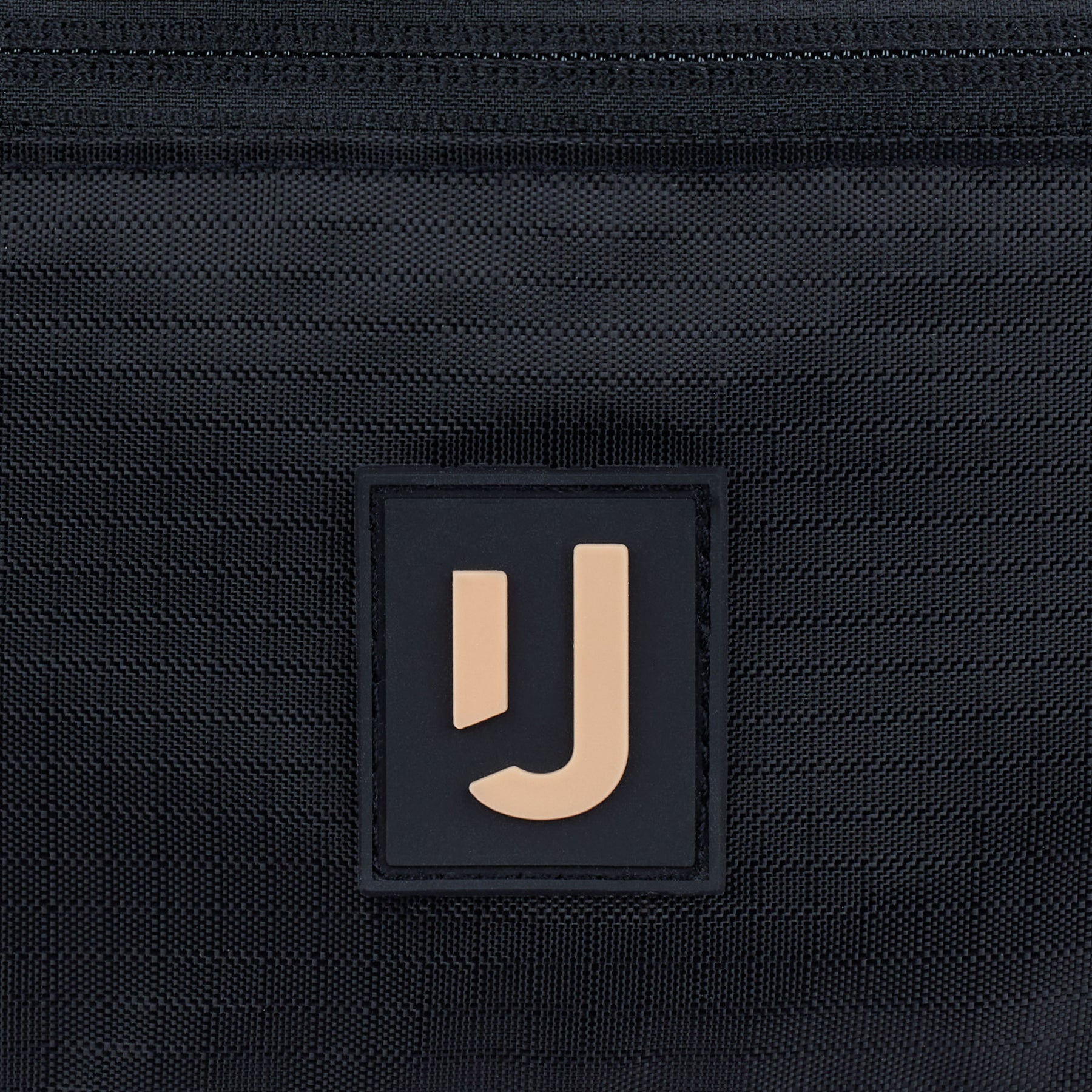 Schwarzes, wasserabweisendes 2in1 Bauchtasche-Modell 'Jimmy' mit beigem Johnny Urban Logo