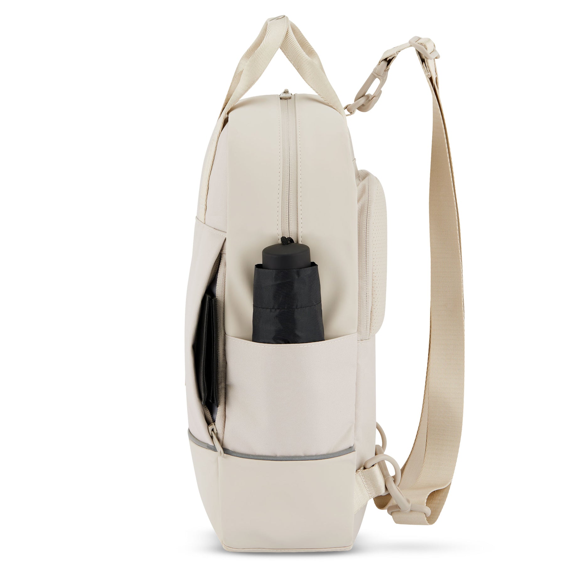 Beiger Johnny Urban Rucksack 'Jona Medium Bike' mit seitlicher Tasche und schwarzem Regenschirm