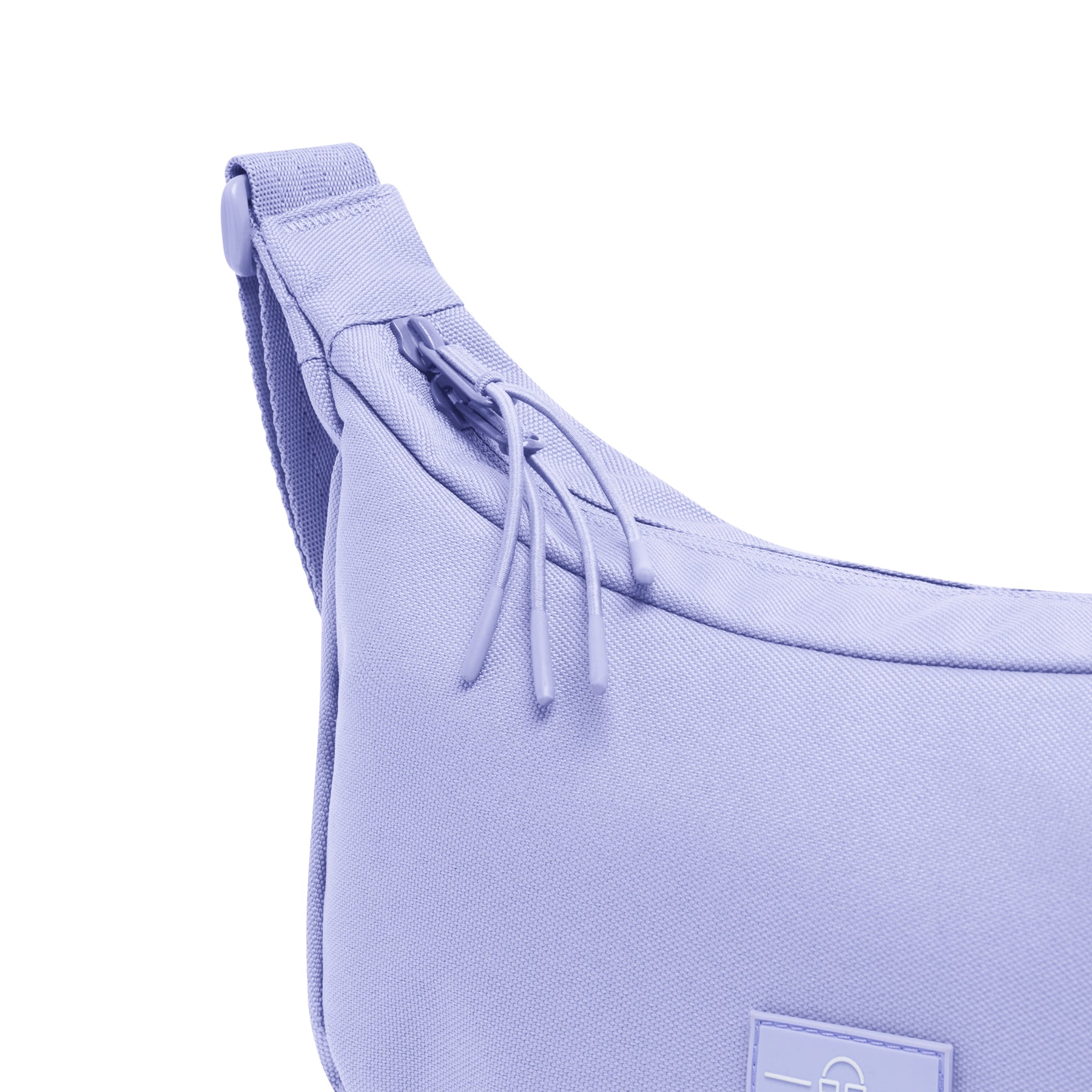 Halbmondtasche 'Ally Medium' in hellviolett mit Reißverschluss und verstellbarem Gurt aus robustem Material