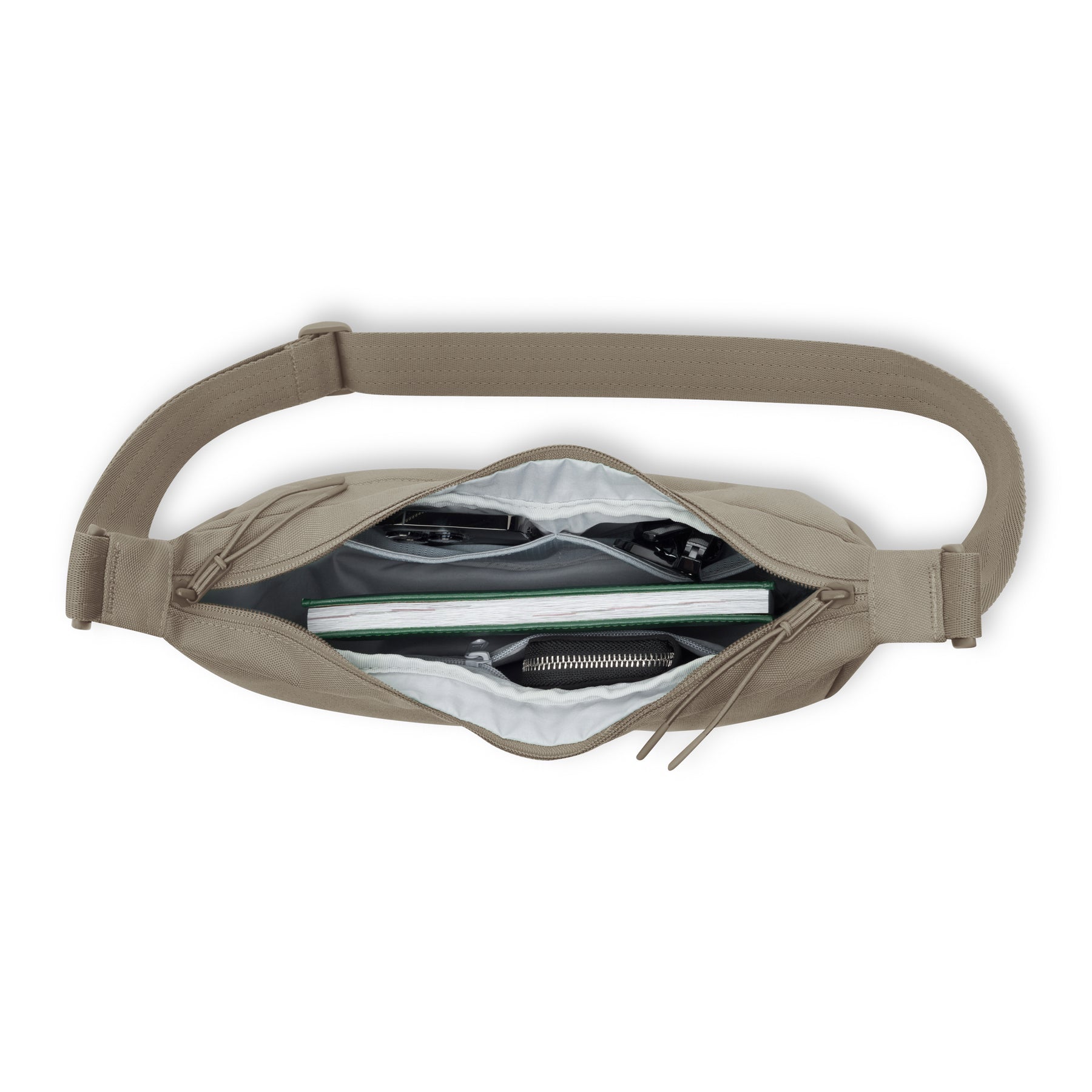 Halbmondtasche 'Ally Medium' in Beige mit offenem Reißverschluss und sichtbaren Innenfächern mit Gegenständen