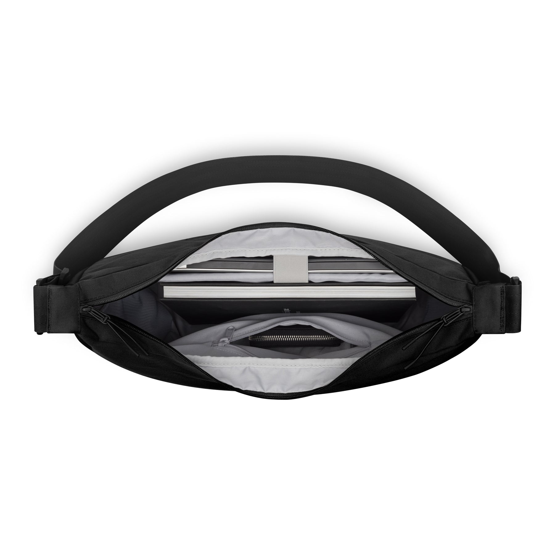 Innenansicht der Half Moon Bag 'Ally XL' in Schwarz mit Laptopfach und Reißverschlusstasche