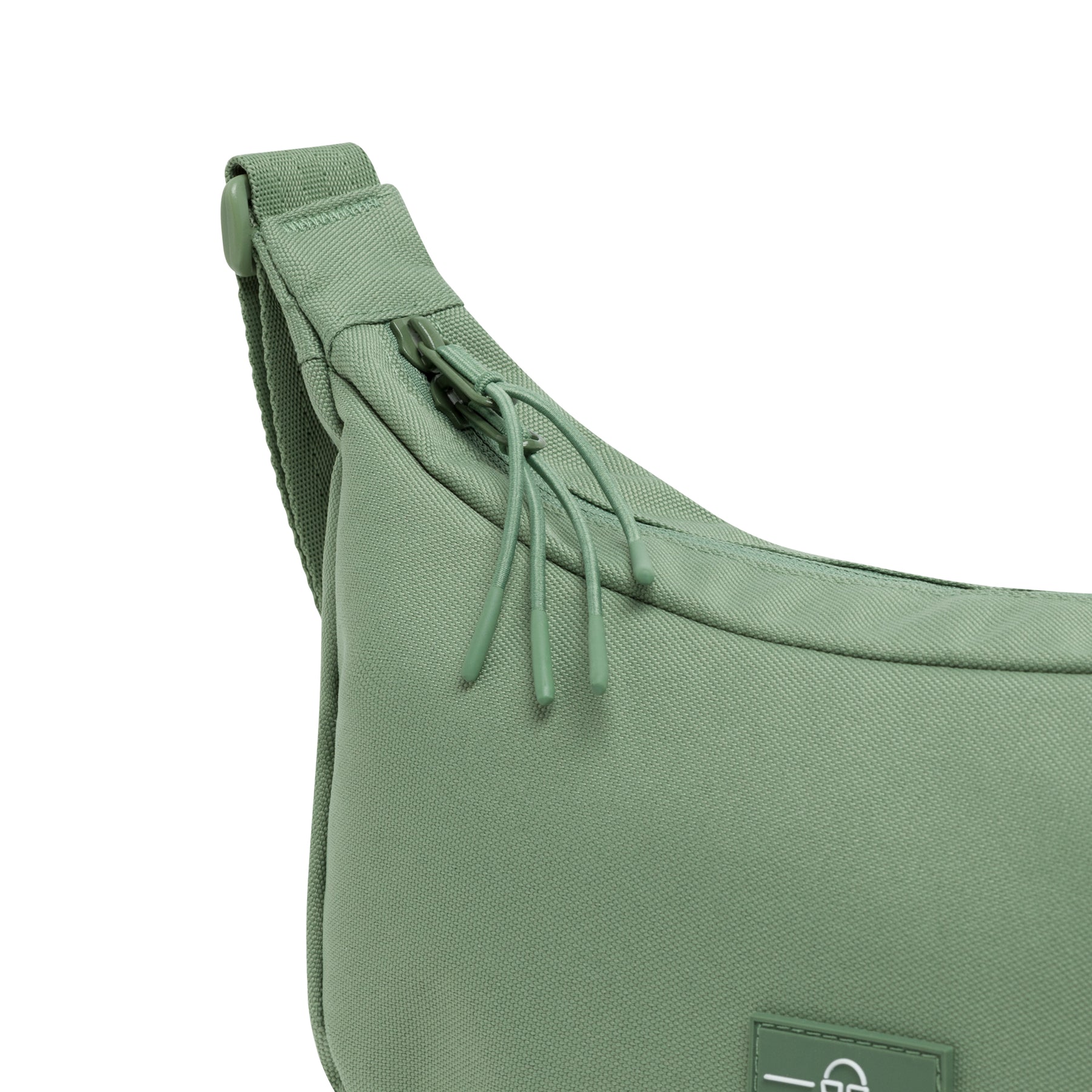 Halbmondtasche ‚Ally Medium‘ in grün mit Reißverschluss und verstellbarem Gurt