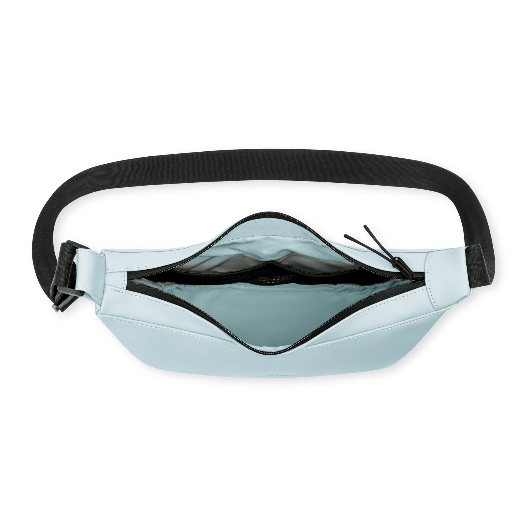 Halbmondtasche 'Rory' in Hellblau mit schwarzem verstellbarem Träger, offene Reißverschlusstasche mit Innenfach