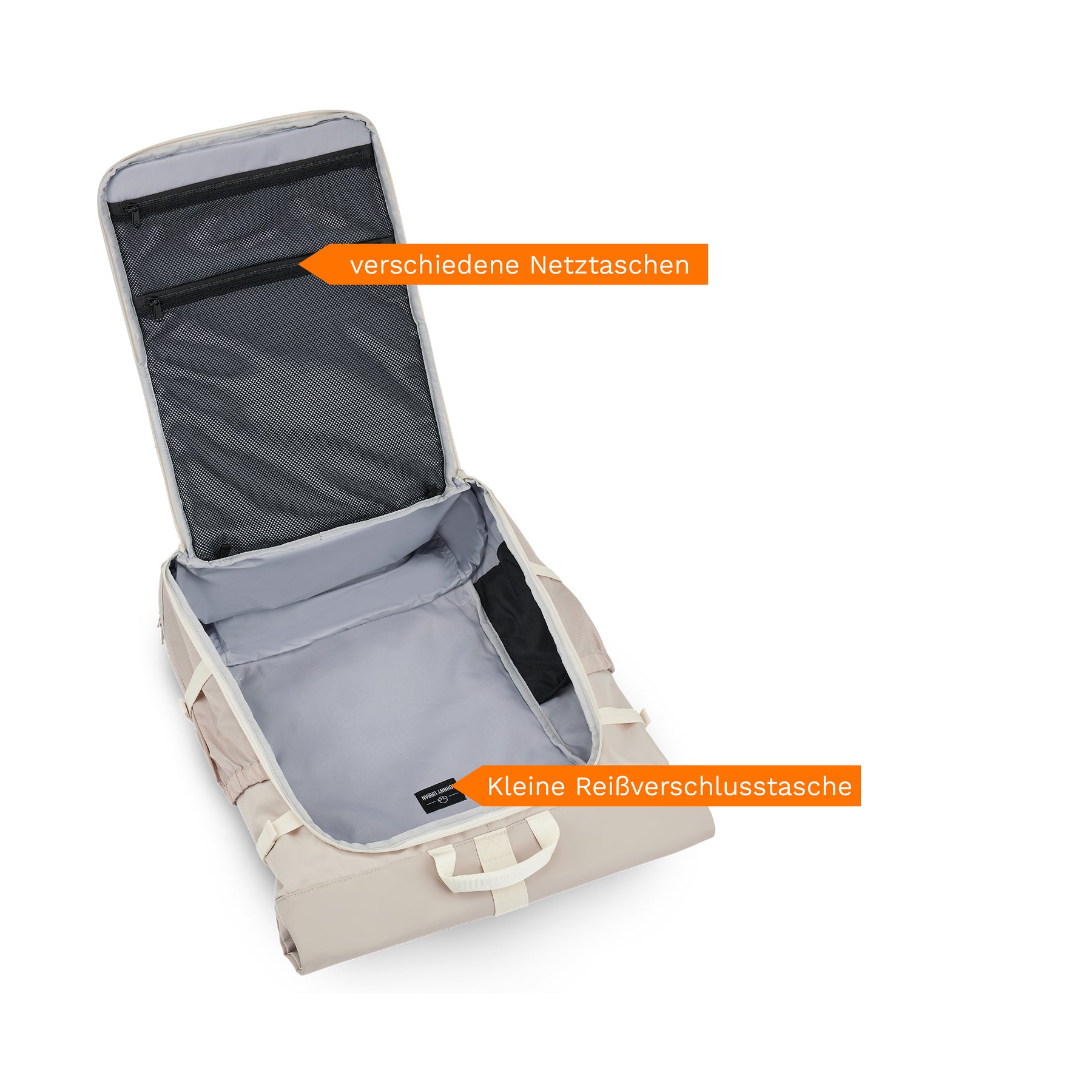 Beige Reiserucksack 'Allen Large Travel' von Johnny Urban geöffnet mit verschiedenen Netz- und kleinen Reißverschlusstaschen