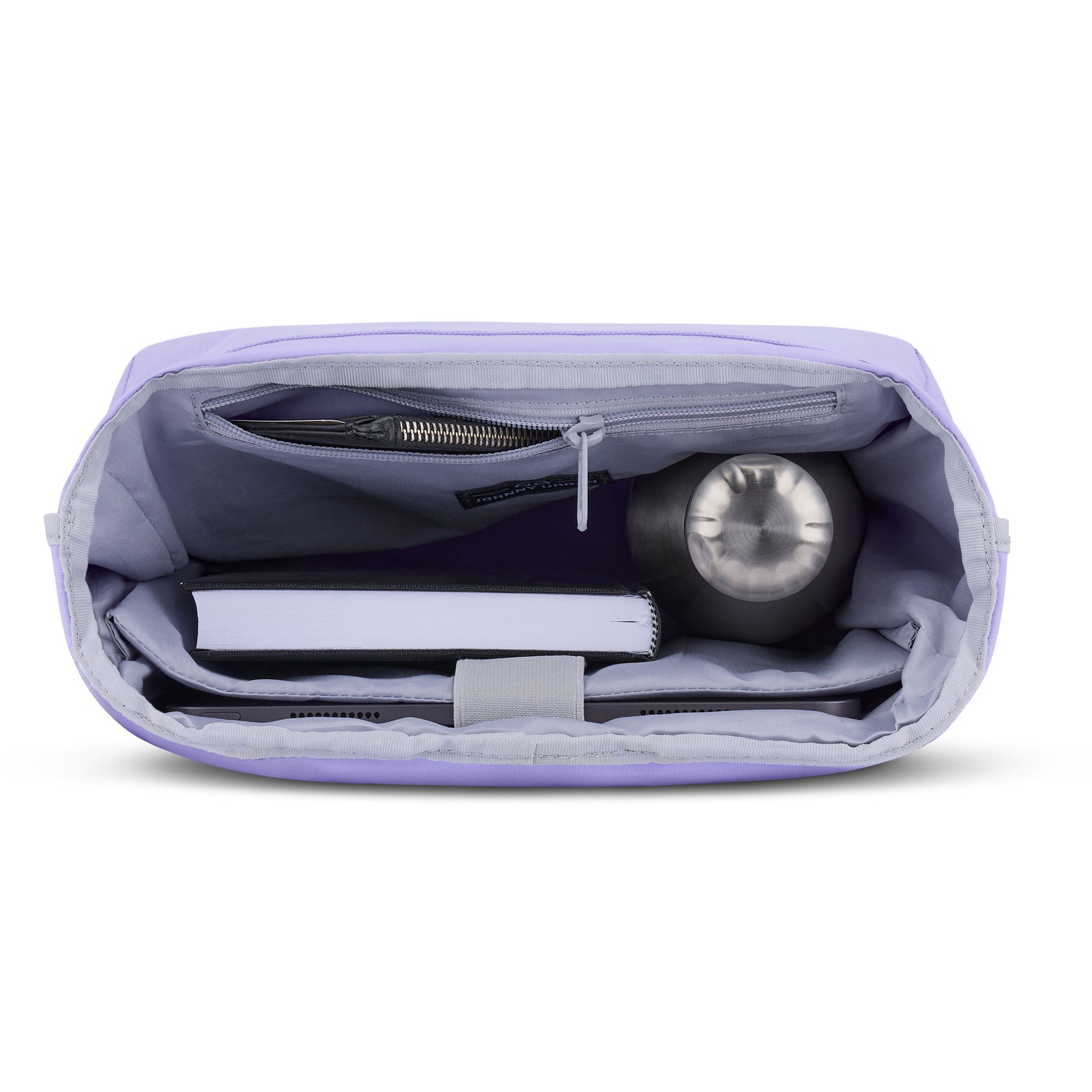 Offener lilafarbener Rolltop Rucksack Robin Medium mit Innenfächern, gefüllt mit Buch, Trinkflasche und Tablet