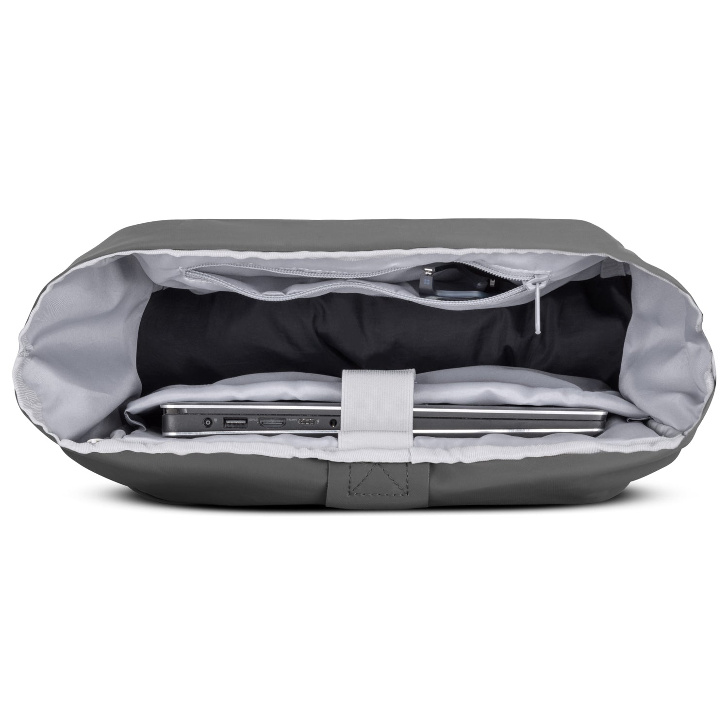 Rolltop Rucksack 'Allen Large' grau geöffnet mit Laptopfach und Innenreißverschlusstasche