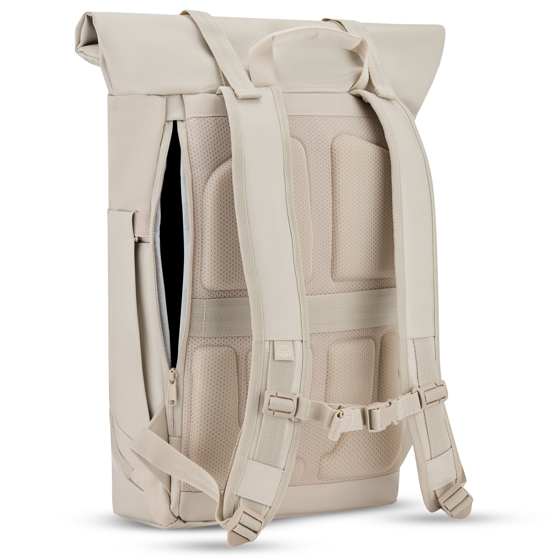 Rolltop Rucksack 'Ashton' von Johnny Urban in Beige mit gepolstertem Rücken und geöffnetem seitlichem Reißverschluss