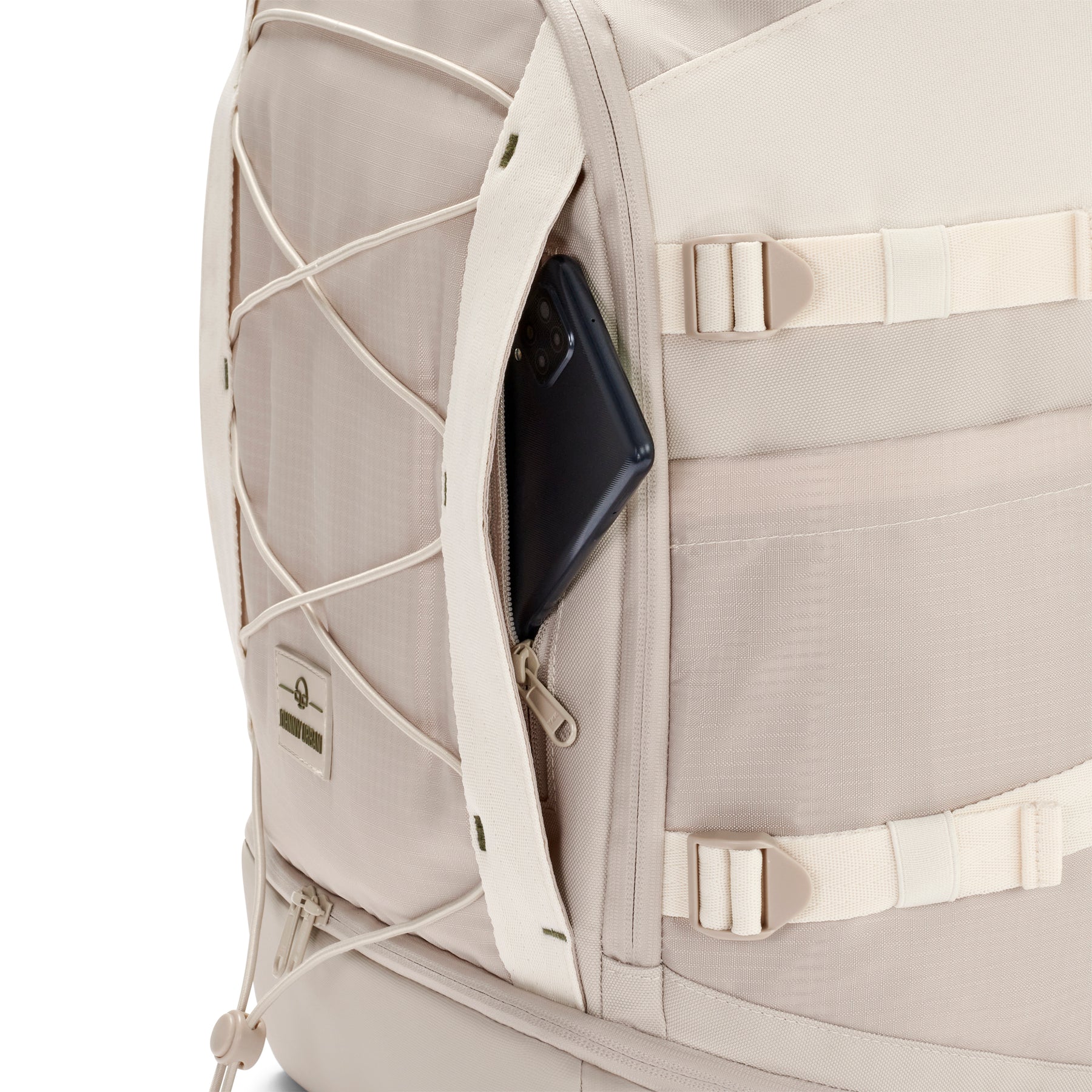 Beiger Rucksack 'Jack' mit seitlichem Reißverschluss-Geheimfach, Smartphone sichtbar