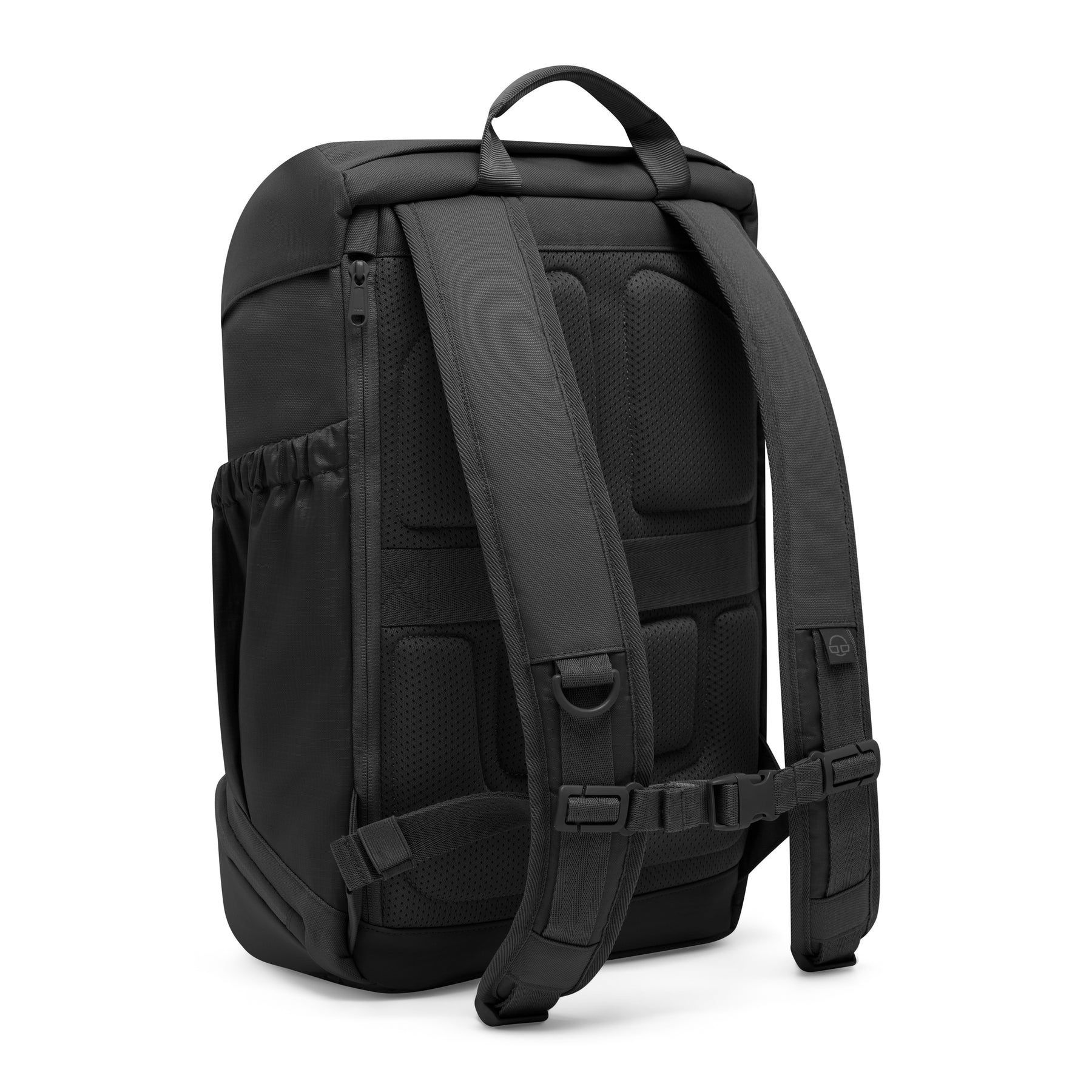 Rucksack 'Nico' schwarz mit gepolsterten Rücken- und Schultergurten, Tragegriff und seitlichen Taschen