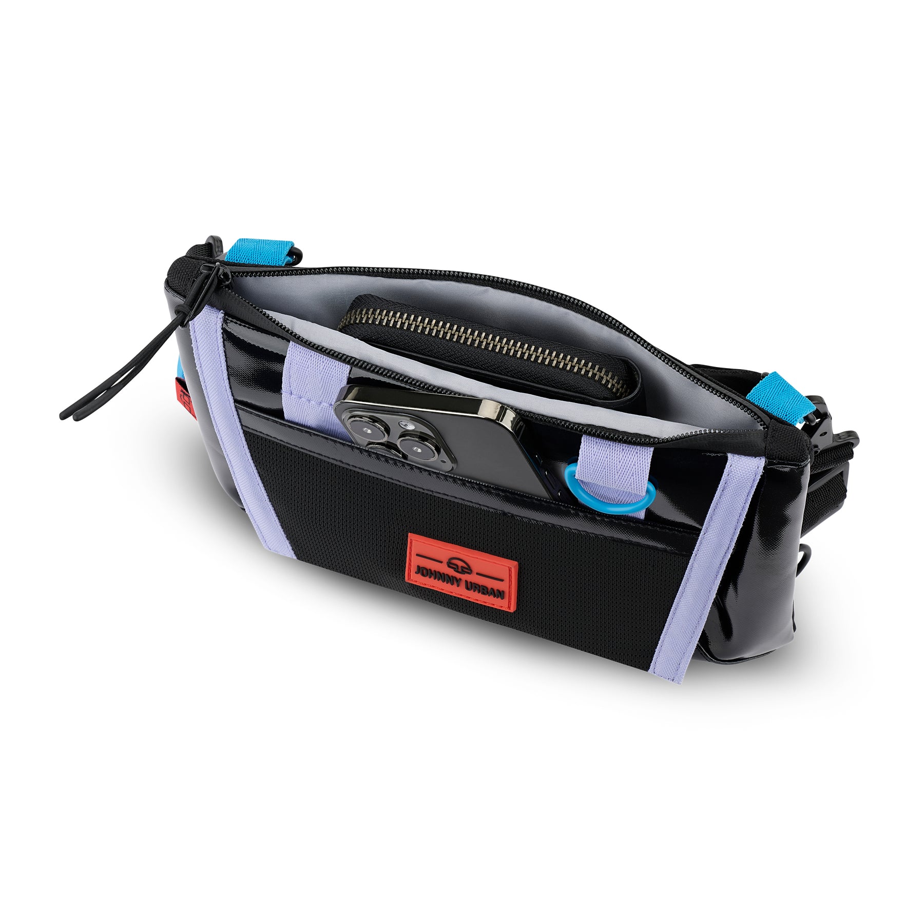 Umhängetasche Avery von Johnny Urban in Schwarz mit lila Details und blauem Gurt, offen mit Handy und Geldbörse