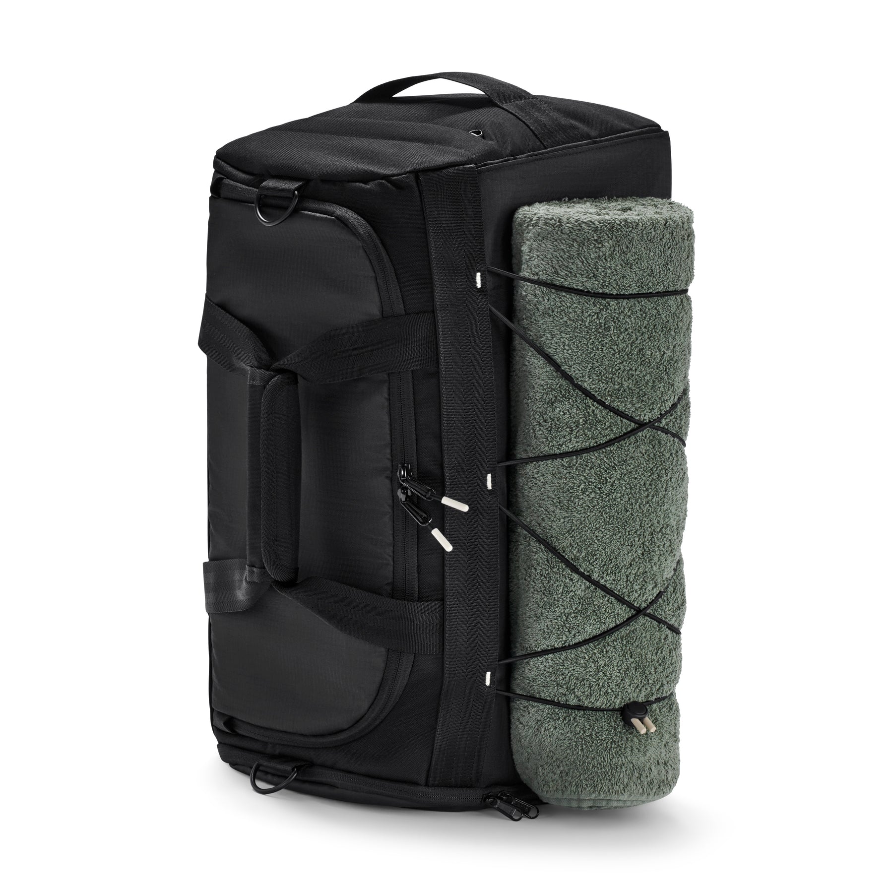Schwarze Duffle Bag 'Shawn Medium' mit seitlich befestigtem, gerolltem grauen Handtuch