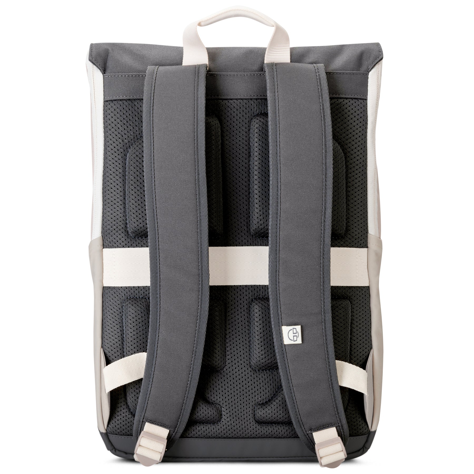 Rucksack 'Mika' Rückansicht mit gepolsterten schwarzen Trägern und atmungsaktivem Rückenpanel