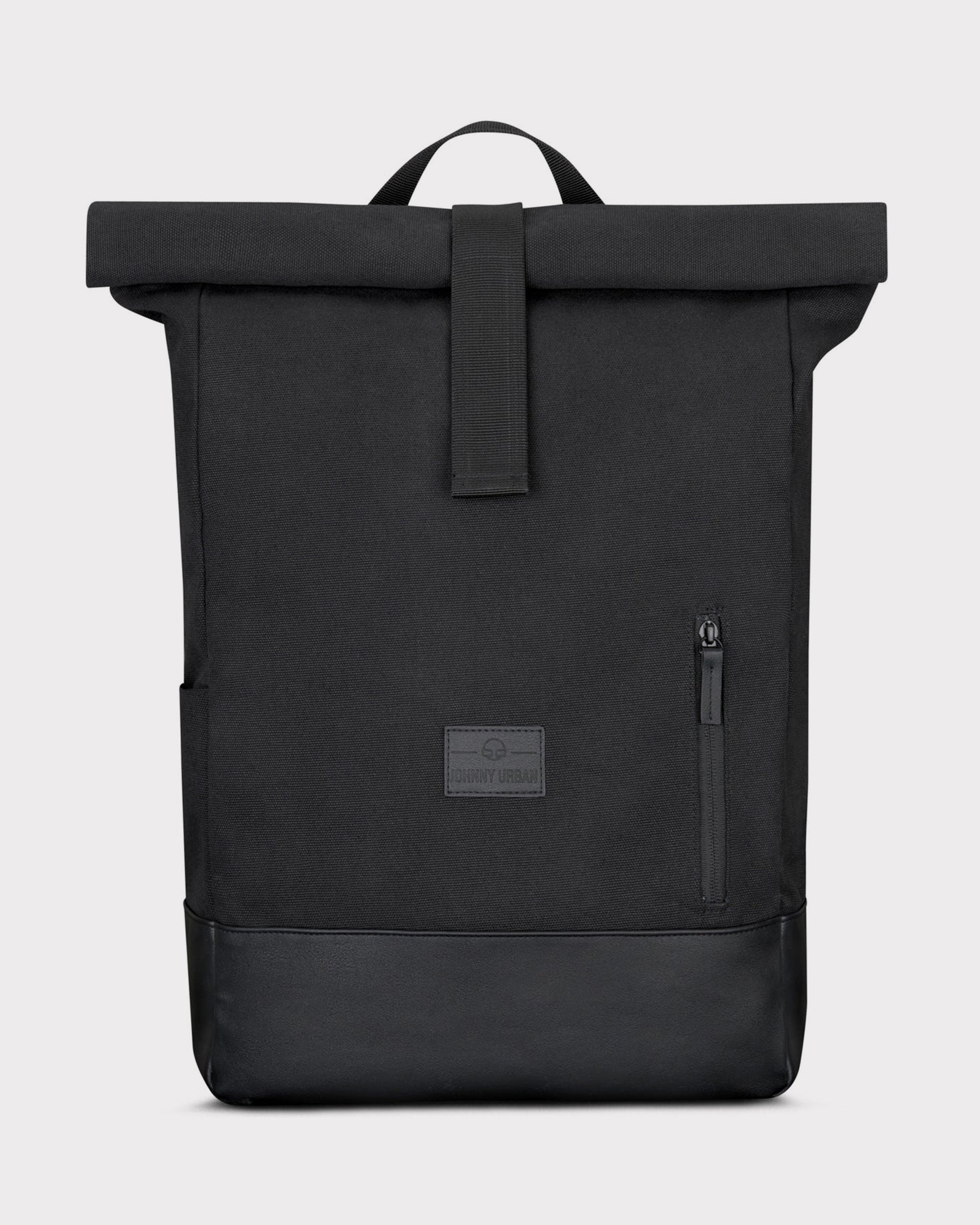 Schwarzer Rolltop Rucksack 'Adam Large' von Johnny Urban aus Canvas mit Lederboden und Frontreißverschluss