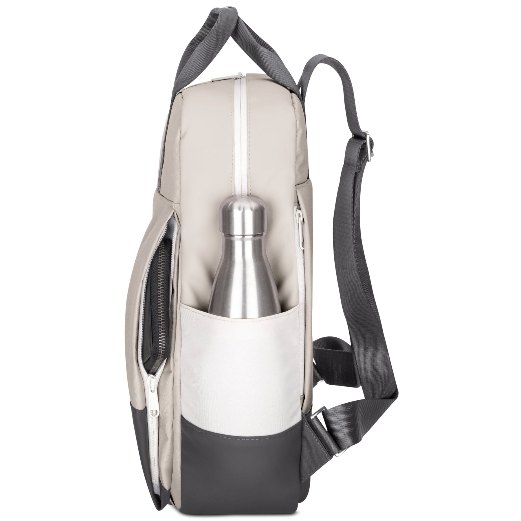 Seitenansicht des Damenrucksacks Jona Large in Beige und Grau mit Edelstahl-Flasche in der seitlichen Tasche