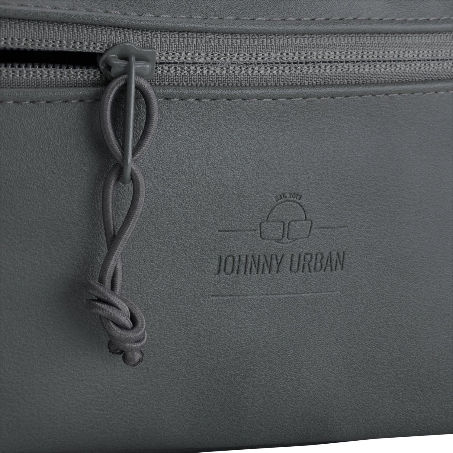 Graue Bauchtasche 'Toni' aus Kunstleder mit Reißverschluss und geprägtem 'Johnny Urban' Logo
