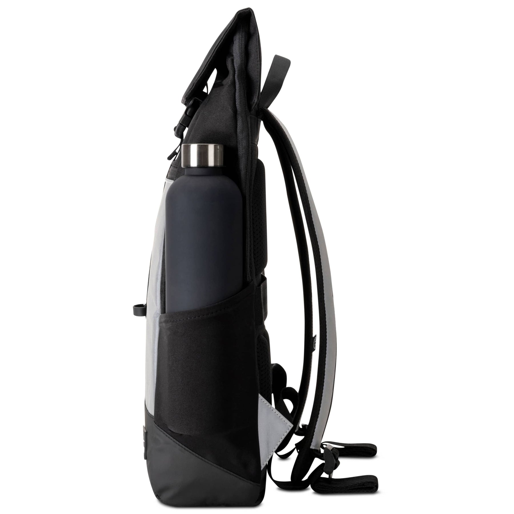 Schwarzer Rucksack 'Mika' mit reflektierenden Elementen und Flaschenfach seitlich