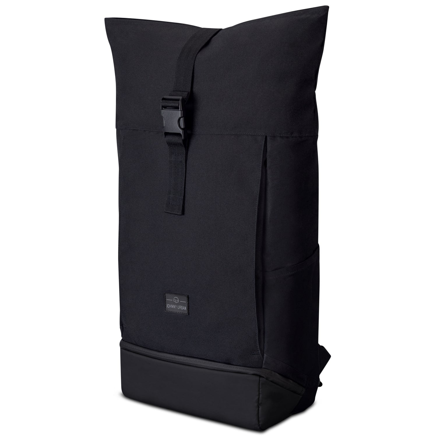 Schwarzer Rolltop-Rucksack Allen XL von Johnny Urban mit Schnallenverschluss und rechteckiger Form