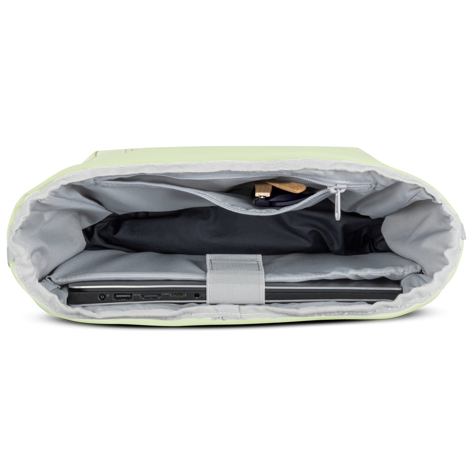 Innenansicht des Rolltop Rucksack Robin Medium in Limette mit Laptopfach und Reißverschlusstasche