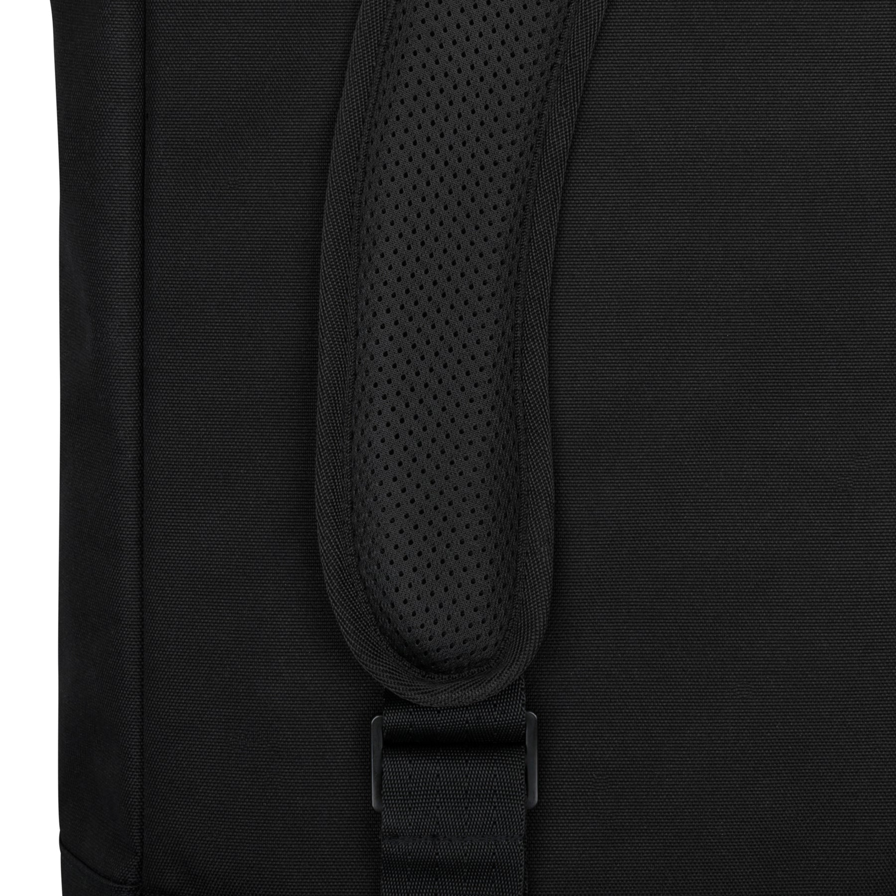 Gepolsterter Schulterriemen des schwarzen Rolltop Rucksacks 'Robin Large'