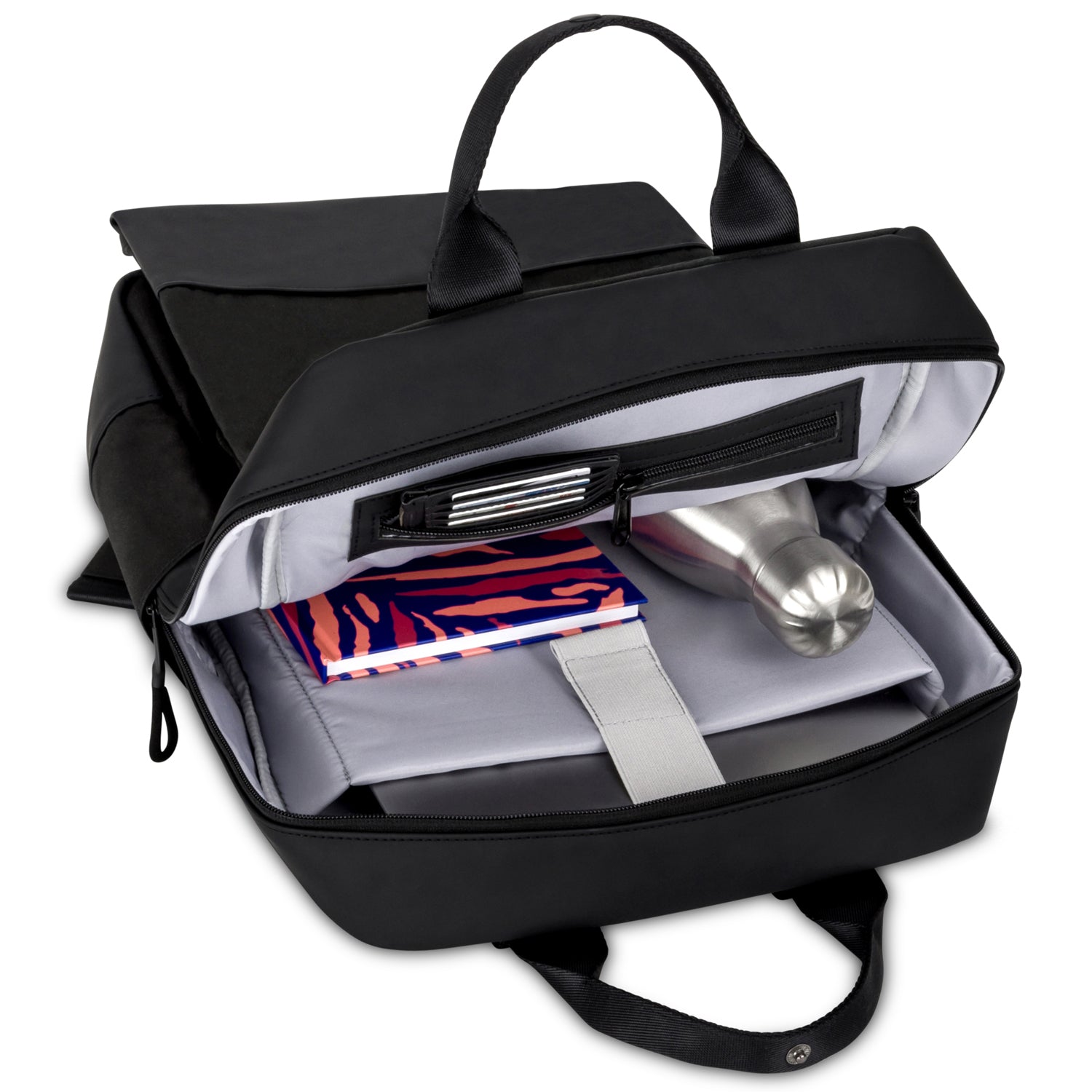Schwarzer Jona Large Rucksack von Johnny Urban geöffnet, zeigt Innenfach mit Laptopfach, Wasserflasche und Notizbuch