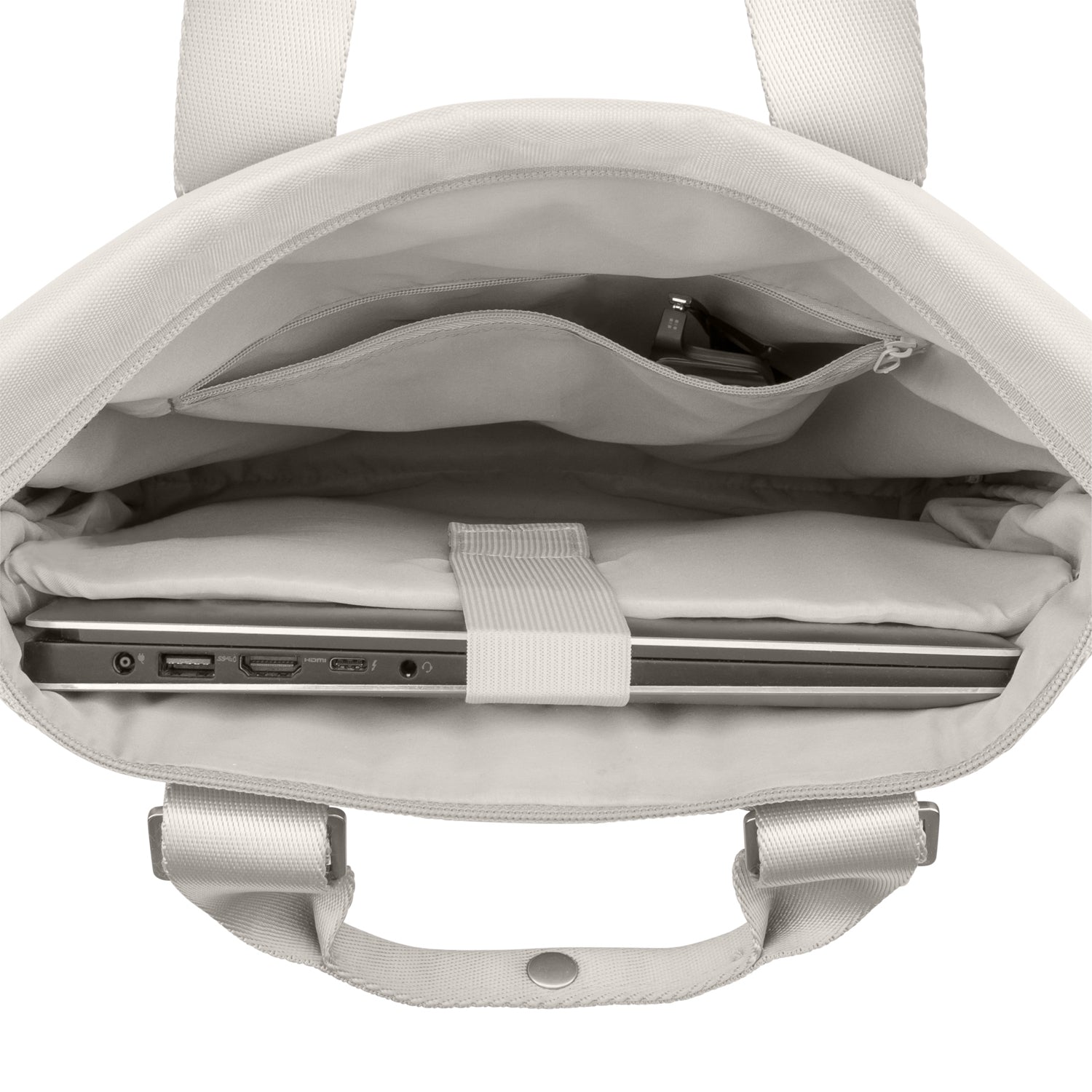 Beiger Rucksack Tasche 'Ivy' mit gepolstertem Laptopfach und mehreren Innenfächern, geöffnet mit sichtbarem Laptop