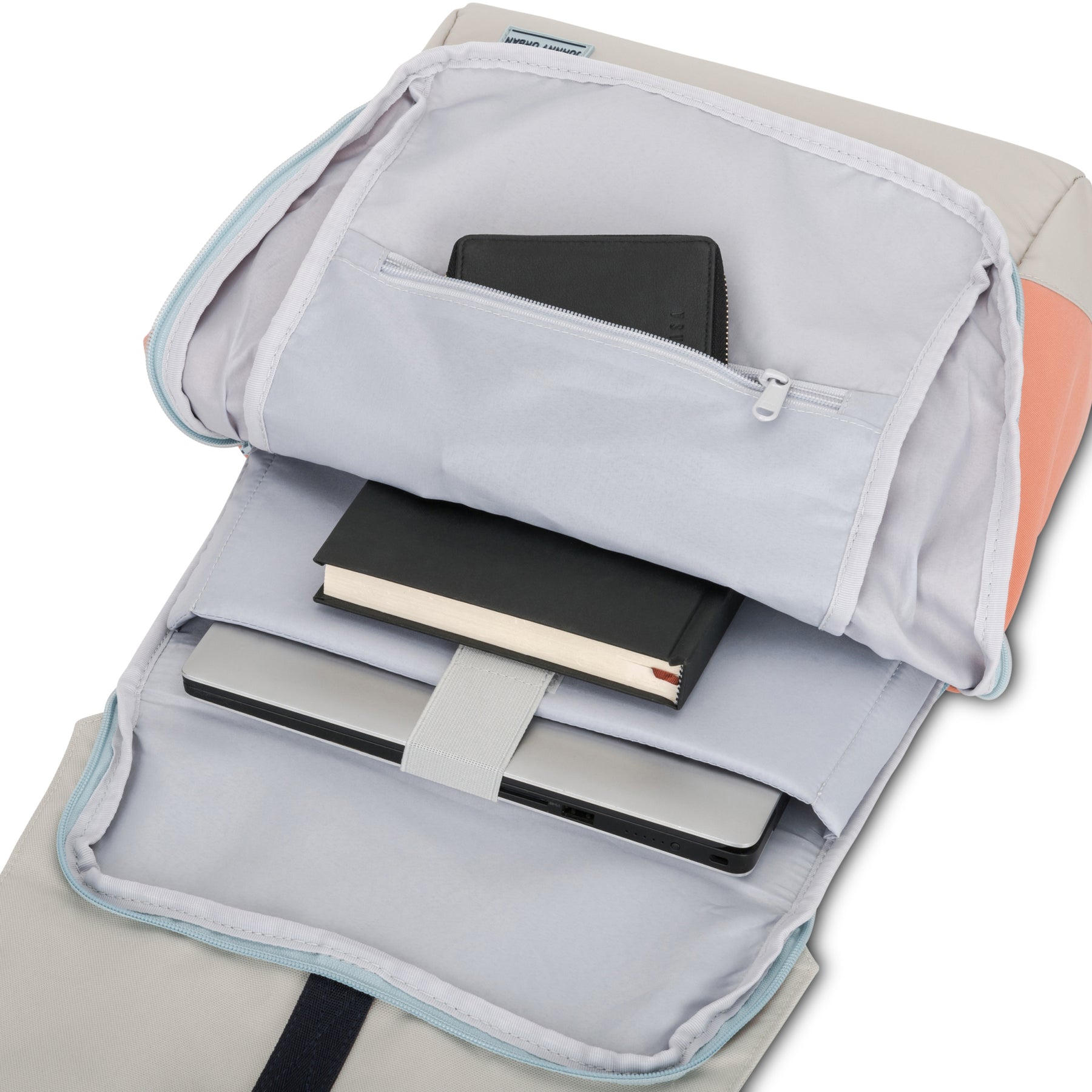 Offener Rucksack 'Mika' mit Laptopfach, Notizbuch und Geldbörse im Inneren