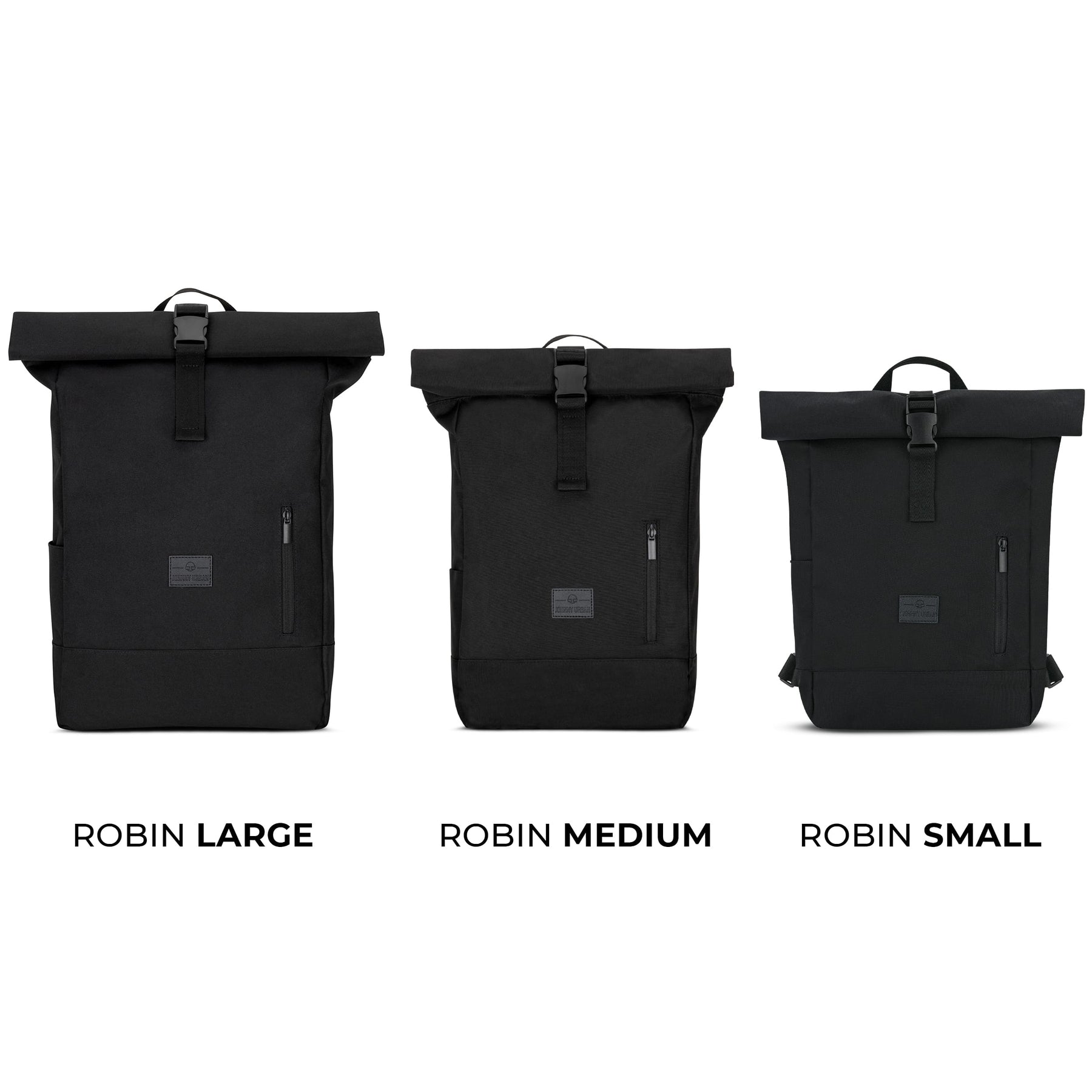 Drei schwarze Rolltop-Rucksäcke der Marke Johnny Urban in den Größen Large, Medium und Small, alle mit Vorderreißverschluss und oberen Verschlussriemen