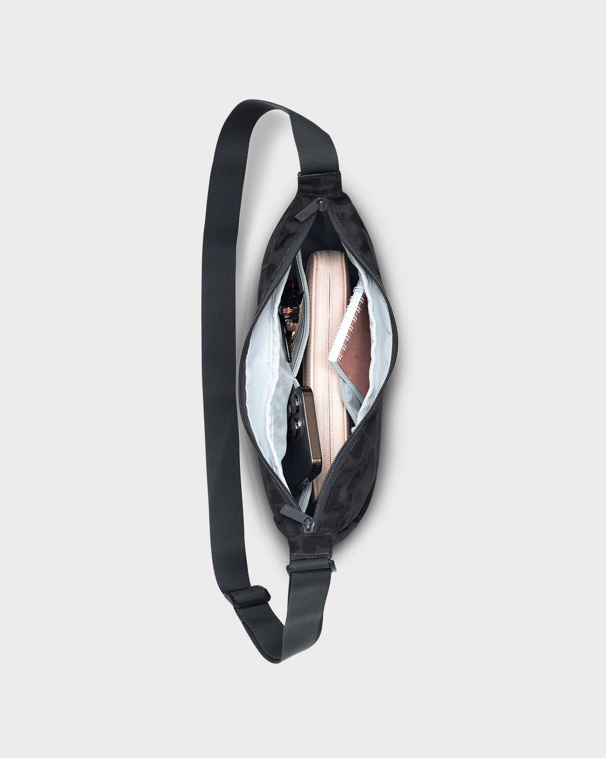 Half Moon Bag "Ally Medium"