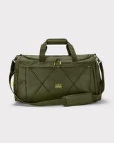 Große olivgrüne Duffle Bag 'Shawn Large' von Johnny Urban mit Griffen und Schulterriemen