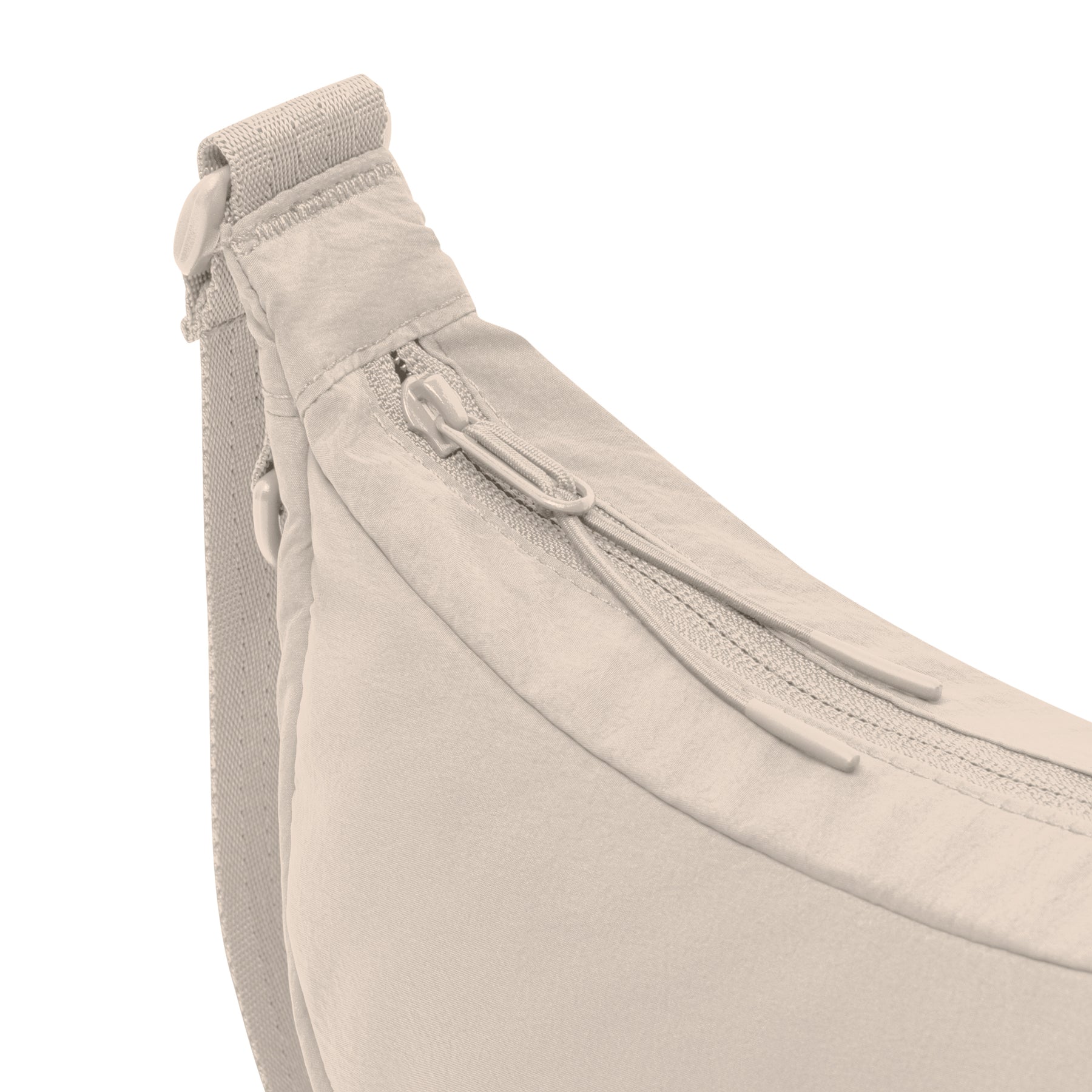 Beige gepolsterte Half Moon Bag 'Kaia Small' mit Reißverschluss und verstellbarem Gurt