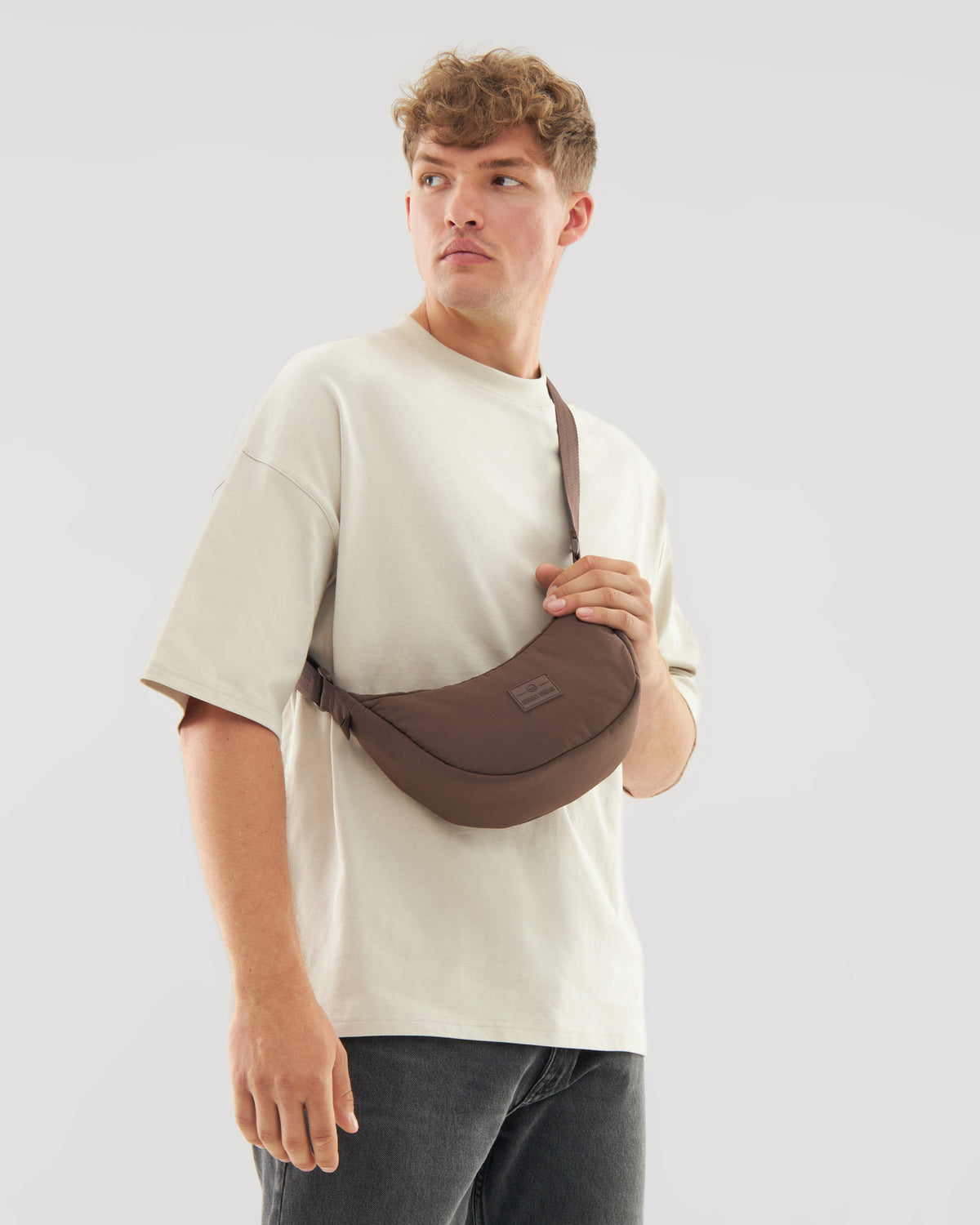 Half Moon Bag "Kaia Small"