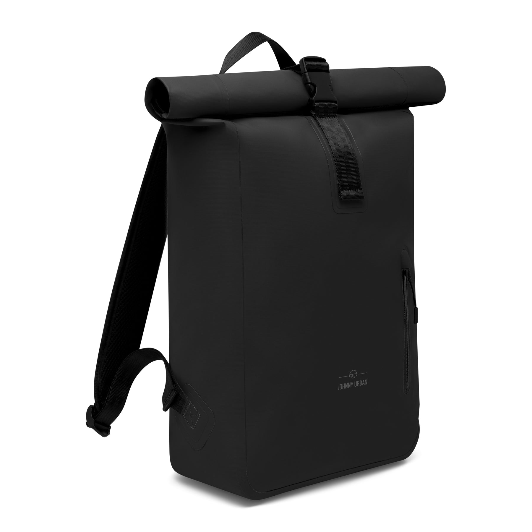 Schwarzer wasserdichter Rolltop-Rucksack 'Conor' von Johnny Urban mit Klippverschluß und seitlichem Reißverschluss
