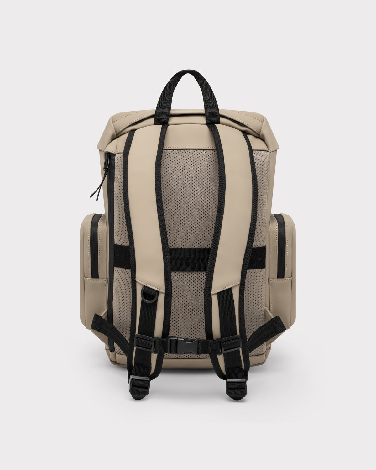 Rucksack 'Finley' in beige mit gepolsterten Tragegurten und zwei seitlichen Reißverschlusstaschen