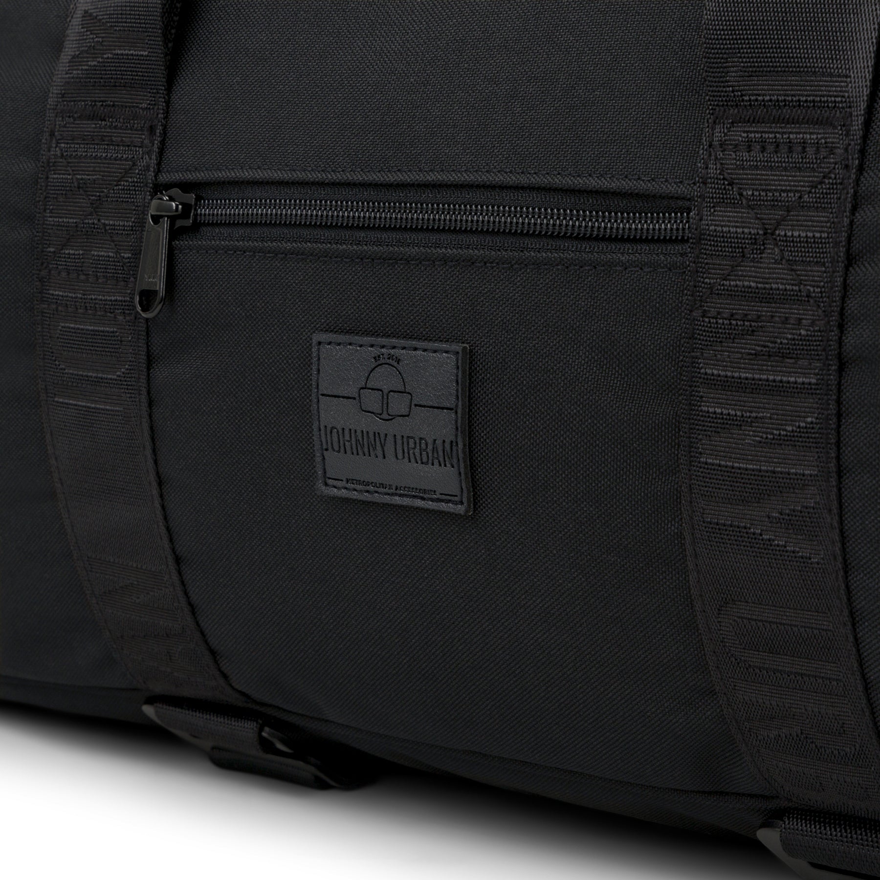 Schwarze Duffle Bag 'Colin' von Johnny Urban mit Reißverschlusstasche und geprägtem Logo